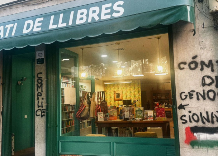 El PP condemna l'atac contra la llibreria 'Pati de llibres' i demana que l'Ajuntament es posicioni en la seva defensa