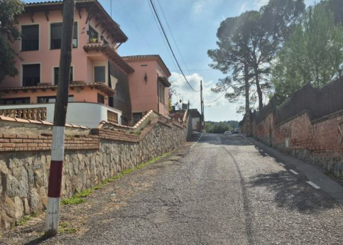 Plataforma única, una sola direcció i velocitat reduïda: la proposta del PP a les Bobines