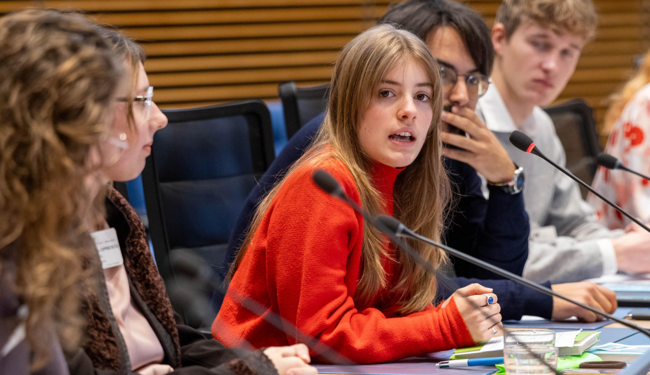 Jóvenes y política: una relación imprescindible